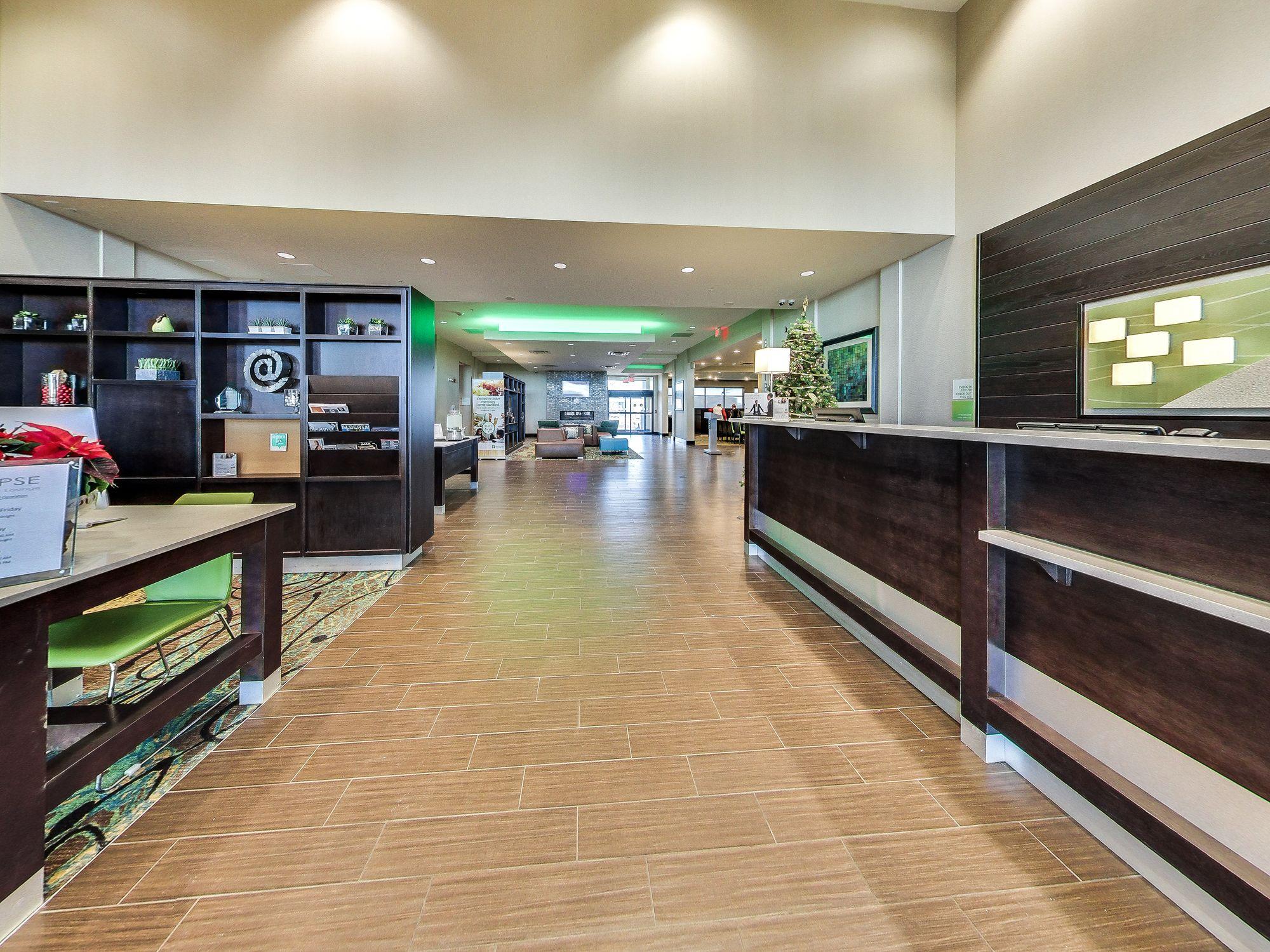 Holiday Inn Hotel & Suites Edmonton Airport Conference Centre By Ihg Nisku Eksteriør bilde